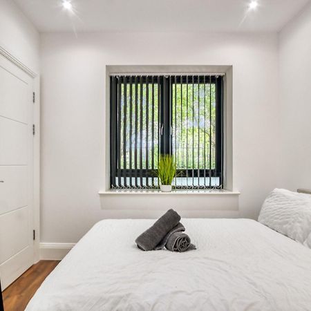 فيلا 2 Bed 2 Bath Balcony View Wimbledon Tennis لندن المظهر الخارجي الصورة