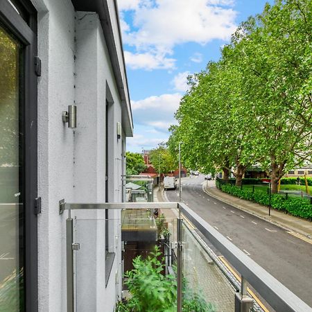فيلا 2 Bed 2 Bath Balcony View Wimbledon Tennis لندن المظهر الخارجي الصورة