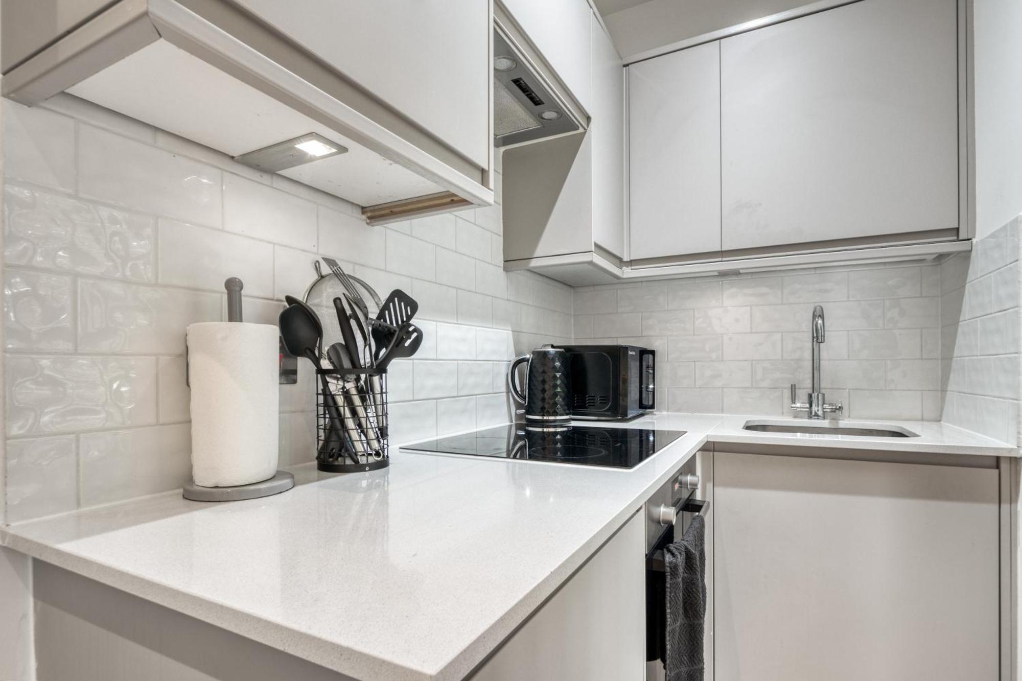 فيلا 2 Bed 2 Bath Balcony View Wimbledon Tennis لندن المظهر الخارجي الصورة
